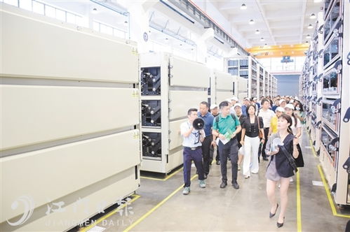 江門新聞網(wǎng) 本地化信息服務(wù)與技術(shù)交流平臺(tái)的綜合探索